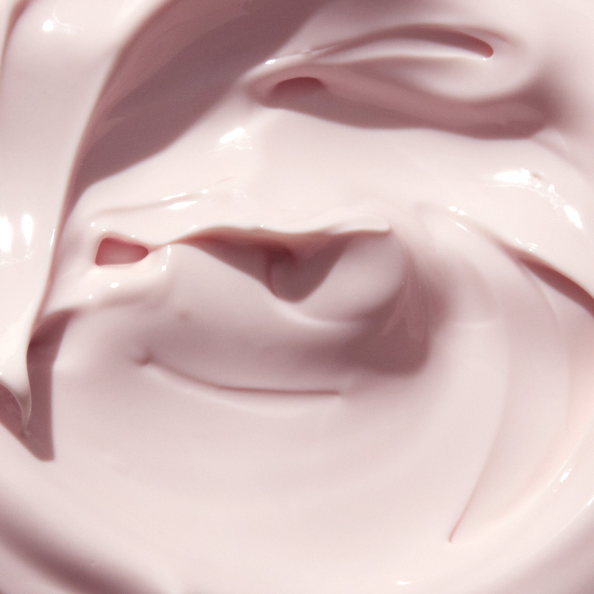 The Moisture Magnet SPF 15 Swatch