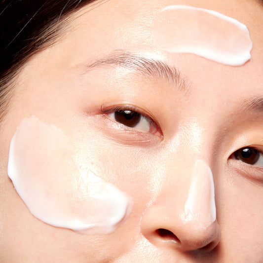 Skin Myth: Moisturizers Add Moisture to the Skin